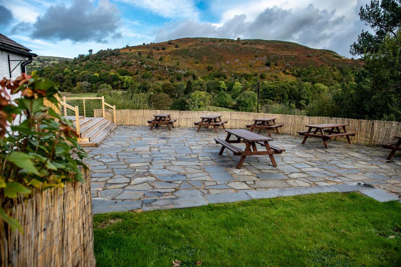 فندق The Berwyn Arms كورين الغرفة الصورة